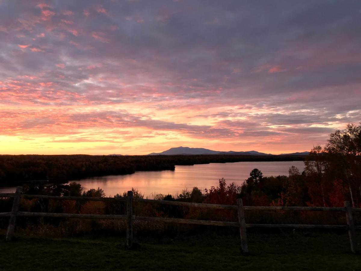 Sewall House Yoga Retreat Island Falls 외부 사진