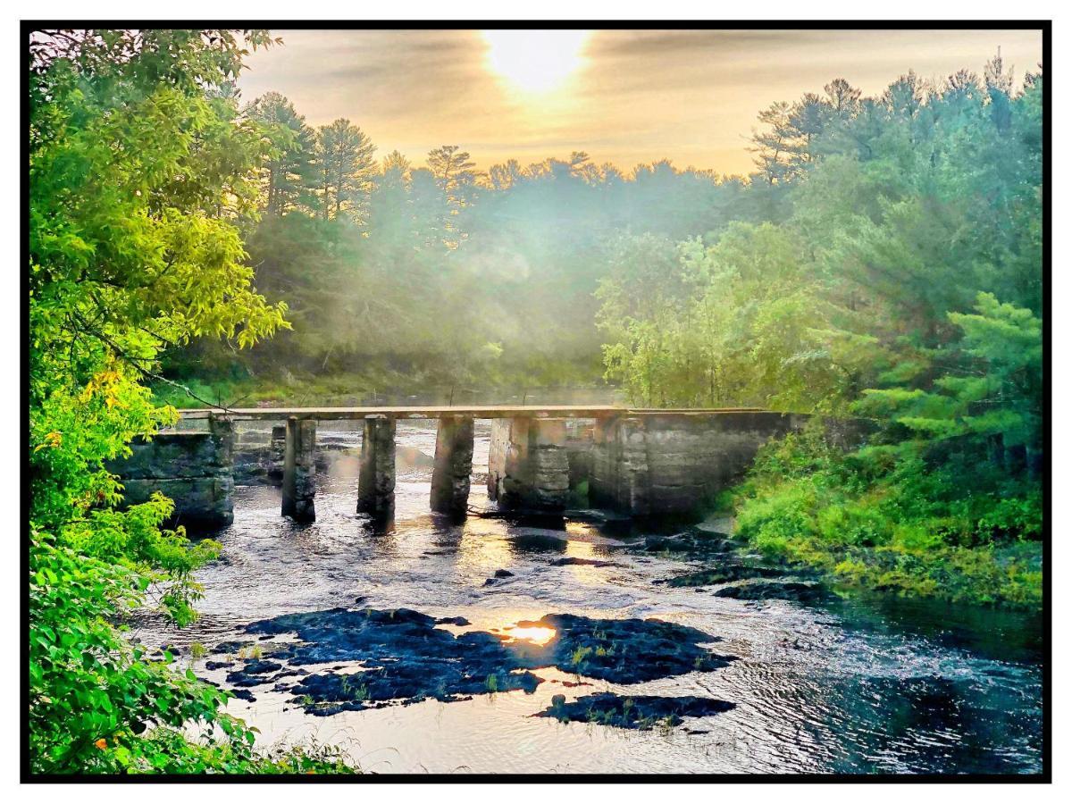 Sewall House Yoga Retreat Island Falls 외부 사진