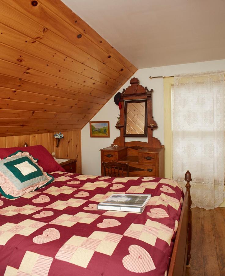 Sewall House Yoga Retreat Island Falls 외부 사진